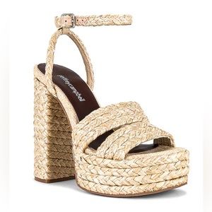 Jeffrey Campbell Yawl Ankle Strap Sandals in Natural Raffia size 8.5 runs small